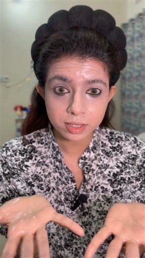 70K views · 645 reactions | Double cleansing important  যখন হেভি মেকাপ করি তখন একদম ডিপলি ক্লিন করার জন্য Cleansing oil লাগেই আমার 沈 তবে সবার স্কিনের Oil suit করে না 類 #fypシ #honestreview #digitalcreator #skincare | Hey Anu | Facebook