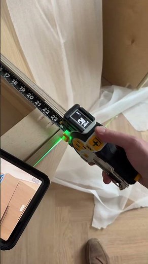 Add measurements directly over your photos and never forget them again with digital tape measures