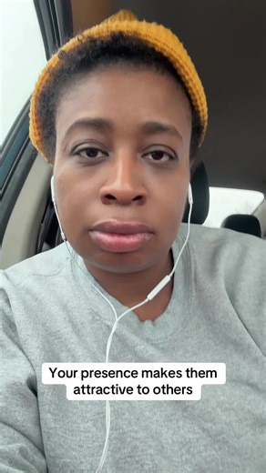 Your presence makes them attractive to others…without your beauty no one stares. They know that you should too, Don’t ever let them play with you. Love Dating Advice Life Advice Black love Toxic Relationship Relationship Motivational Speaker Divorced Divorce Effect #blackwomen #blacktiktok #studsoftiktok🌈 #femmesoftiktok #lgbt