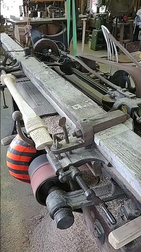 Wood turning axe handle lathe