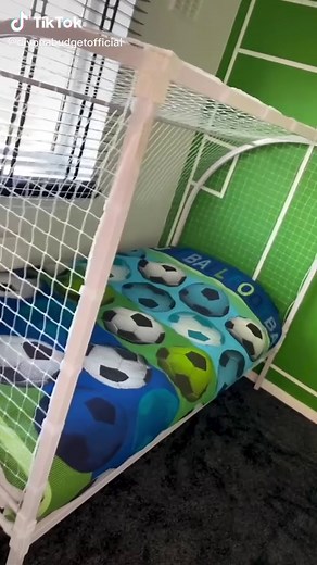 Football Themed Bedroom Ideas for Ultimate Fans