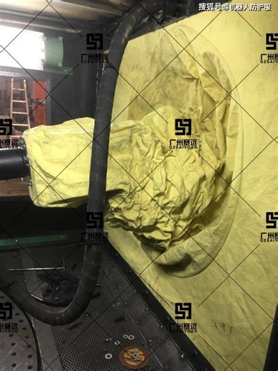 库卡KR600R2830非标机器人防护服