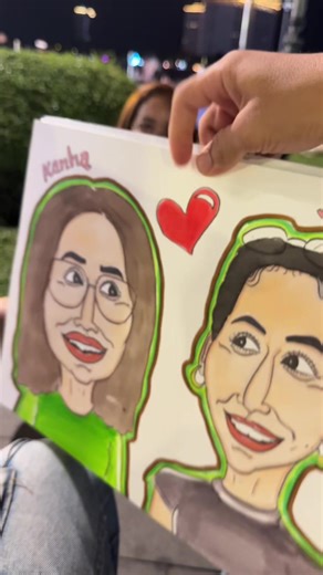 Happy Friends Caricature: Street Art Portraits