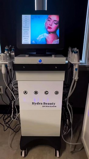 BIG. BOX. ENERGY. 🔥📦 Kissy Face just leveled up… AGAIN. Our brand-new AquaFacial machine is officially IN the building — and she’s ready to glow up your skin. 💦✨ #KissyFaceMedSpa #AquaFacial #SkinUpgrade #GlowUp #Skincare #Facials #GlowingSkin | Kissy Face Med Spa