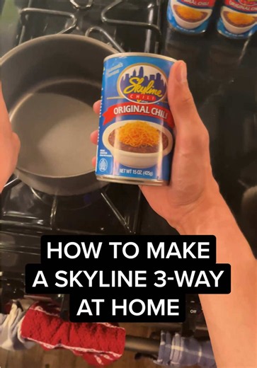How to make skyline at home 🤎🍝 @Skyline Chili #cincinnati #skylinechili #funny #fyp