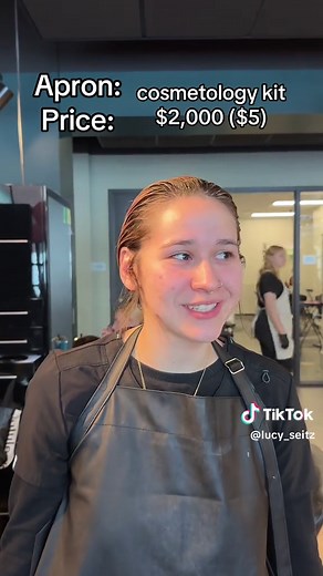 Hairstylist Apron Tour: Fashion and Functionality