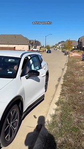 Come with me to do a @bashify.co balloon install! Today we did a Star Wars themed backdrop as well as a giant castle prop that is new to our inventory! #betterwithbashify #balloons #starwarsballoons #princessballoons #ballooninstall #dallasballoons #dallasparty #dallasevent #dallasprincessparties | bre.giglio