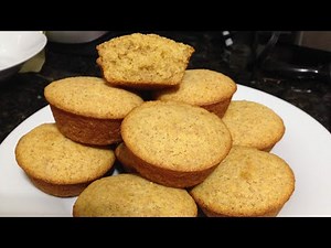 HOW TO MAKE MAPLE CORNBREAD MUFFINS // VLOGMAS/ HOLIDAY SERIES DAY 7