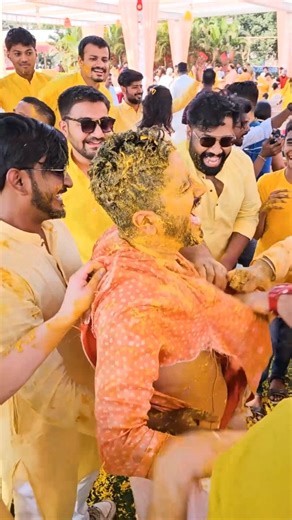 Emcee Aayush Kalyat on Instagram: "Met @storiesbysharma & @shubhanginirate 👩🏻‍❤️‍💋‍👨🏻 At @dancingpassions_ my Bachata Class, Ended Up Making A Vlog, Emceeing For Their Wedding!🌻✨ . . . . . . . . . . . . . . #Haldi #MiniVlog #Sangeet #EMCEE #ANCHOR . Emcee In Mumbai . India . Big Fat Indian Wedding . Wedding Anchor . Wedding Games . Haldi Games . Sangeet Games . Mehendi Emcee . Sangeet Emcee . Haldi Emcee . Mehendi . Wedding . Mumbai . Destination Wedding . Shaadi . Baarat"