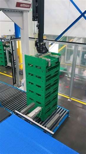 Monoflo International on Instagram: "Take a look at the manufacturing process behind this fully automated production cell crafting an order of 32” x 30” Bulk Containers for the world’s largest commercial vehicle manufacturer. The cell is equipped with one large-tonnage KraussMaffei machine possessing a 2-cavity stack mold, two KraussMaffei robots, one Wittmann robot, and one hot plate welder, all working seamlessly together to manufacture and assemble Bulk Containers made with recycled material 