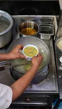 Vegetable Thai Green Curry Restaurant Style #cooking #hotellife #vegetablethaigreencurry #thaicurry