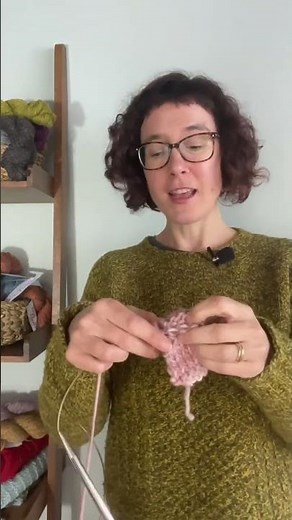 Before You Knit in the Round… Watch This!