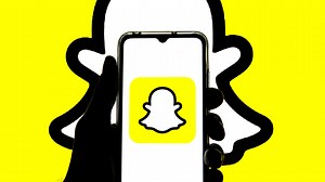 Snapchat is 'crashing' as thousands of users report being 'kicked out'