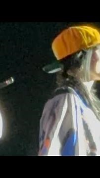 Billie Eilish - BILLIE EILISH feat Armani White - live in Montreal