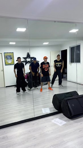 Videos de Es El Peipper (@peipper) con “Si Las Gatas Se Amotinan - Peipper & DobleP & Locura Mix”