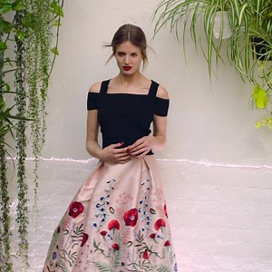 Make a modern statement in stylish separates. Mix and match for endless outfit options all summer long. Shop online ➡️ http://bit.ly/2oawU4W | Debenhams.com