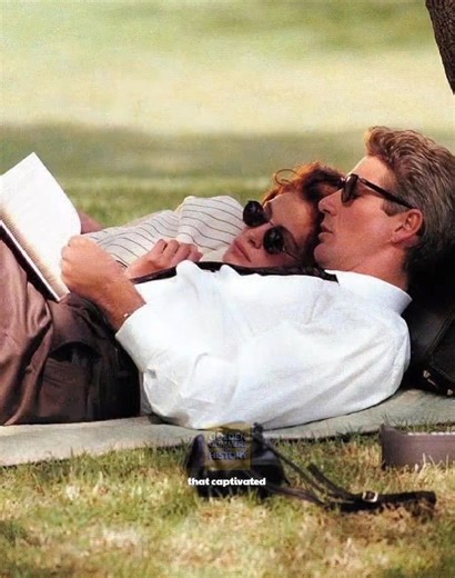 Julia Roberts & Richard Gere: The Iconic Love Story of Pretty Woman (1990) | Golden Glimmers of History