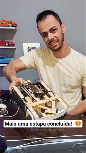 Projeto Robô Cyberbot #transformers #tecnologia #arduino