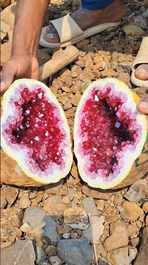 OMG 😱 Diamond Hunter Digs HUGE Red Ruby Quartz Crystal Geode 💎 Millions of Years Old!