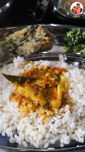 Jeni on Instagram: "Our Most Loved Lunch from Last Week ❤️கடந்த வார லஞ்ச் ஹிட்! 🍽️Jeni #food #lunchboxlove #lunchboxideas #foodandbeverage #love #foodie #foodanddrink #foodclips #samayal #lovefood #tamil #cooking Contact me - Mail ID - jenisquad000@gmail.com Whatsapp - 6369036048 / 9360671185 . Follow me on Facebook: https://www.facebook.com/Jeni-1034139... Insta Account- https://www.instagram.com/jeni_offici... Subscribe our YouTube Channel: / jenivlogger . ╔═╦╗╔╦╗╔═╦═╦╦╦╦╗╔═╗ ║╚╣║║║╚╣╚╣╔╣╔╣║╚