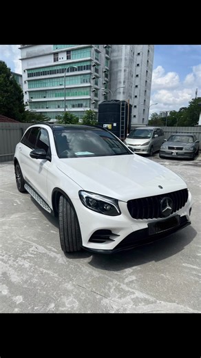 MERCEDES BENZ GLC250 2.0 - RAYA PROMOTION