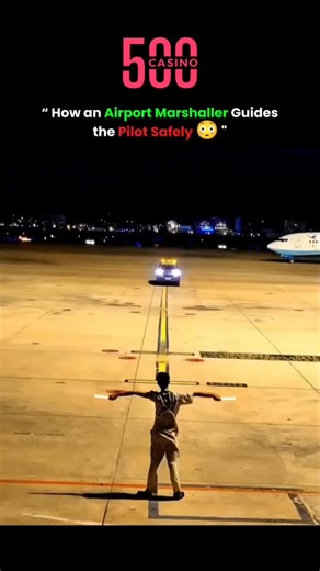 x on Instagram: "This is how an airport marshaller helps the pilot reach the exact parking spot using internationally approved hand signals. After landing, the pilot cannot see the ground clearly from the cockpit, so the marshaller becomes their eyes. Every movement of the hands tells the pilot when to slow down, turn, stop or shut down the engines.This system keeps the aircraft and people on the ground safe while parking the plane correctly. #internet #tech #technology #facts #technologytrends 