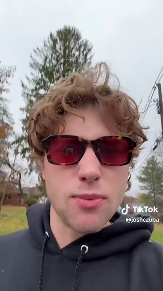 All it takes is 10 minutes of courage. Use movement to break out of the thought spiral. As you can imagine, you can’t think your way out of this one. 10 seconds becomes 10 minutes. And then you get home feeling human again. That’s how we start saving the world. 10 minutes at a time. You are in here.