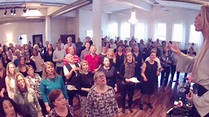 361 reactions · 15 shares | Nu drar höstterminen igång!  Med fler deltagare än någonsin i våra körer! 朗 Men där finns fortfarande platser kvar så anmäl dig nu och upplev magin i höst! ❤️ ALLA är välkomna, så kom och sjung med oss precis som du är.  https://joyvoice.se/ | Joyvoice | Facebook