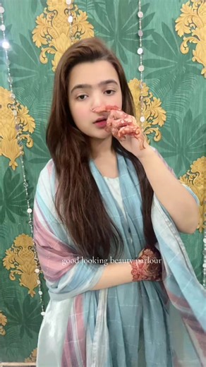 Transform Your Look at Our Beauty Parlour