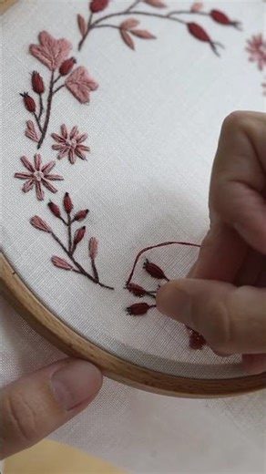 Autumn Wreath Embroidery