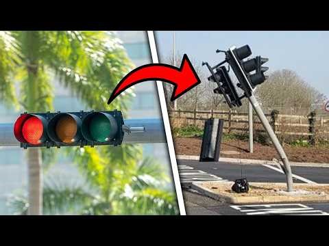 Why Traffic Lights Are Vertical (And the One City That Flipped Them Upside Down)