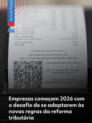 Reforma tributária - As empresas brasileiras têm um desafio nesse começo de ano: as novas regras da reforma tributária. O primeiro vai ser com o modelo das notas fiscais. A partir de agora, duas siglas - CBS e IBS - vão começar a aparecer no dia a dia dos consumidores na nota fiscal de produtos e serviços. São os dois novos impostos criados pela reforma tributária: ➡️Contribuição sobre Bens e Serviços (CBS), de competência federal; ➡️Imposto sobre Bens e Serviços (IBS), de estados e municípios. 