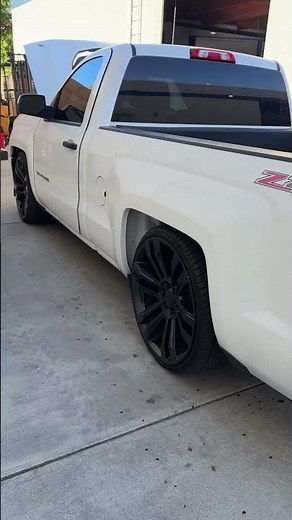 Lt4 / 8l90 swapped Silverado makes big power