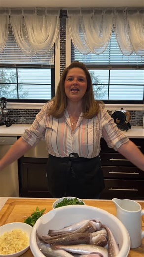 Cooking Whiting in Lemon Broth: A Quick Italian Home Recipe