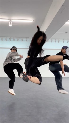 LEFT RIGHT GO | dance trend