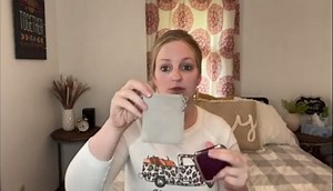 Magnifying Compact Mirror - Snowflakes Elegant Compact Pocket Mini Makeup Mirror Double Sided 1x/10x Magnification Cosmetic Mirrors Handheld Portable for Travel and Purses (Purple)