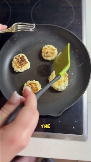 🥞 Healthy Cottage Cheese Pancakes with 3 Ingredients! 🍓