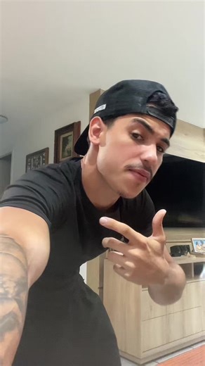 Os vídeos de carioca (@ocarioca20) com som original - LC TUTORIAL