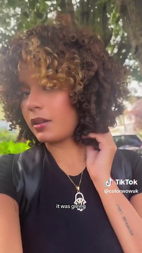 A step-by-step Curl Wow routine thanks to @Jaymadaastyles 💜 Your curls will love this! 🫶 #curlwow #curlyhair #curlproducts #colorwow #fyp