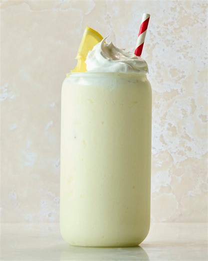 The Kitchn on Instagram: "🌟COUNTDOWN TO 2026🌟: We’re celebrating the end of the year by sharing our most popular new posts this year! At our number 5 spot is whipped lemonade, where a milkshake meets lemonade meets frozen slushie! 🍋 Recipe below: • 1 1/2 cups ice cubes • 1/4 cup cold heavy cream • 1/4 cup freshly squeezed lemon juice (from 2 medium lemons) • 1/4 cup sweetened condensed milk • Whipped cream, for topping (optional) • Lemon slice, for garnish (optional) • Also optional: Making i