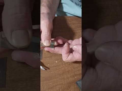 #Graffic #remove splinter after 2 weeks#oak splinter#lifeisbutadream