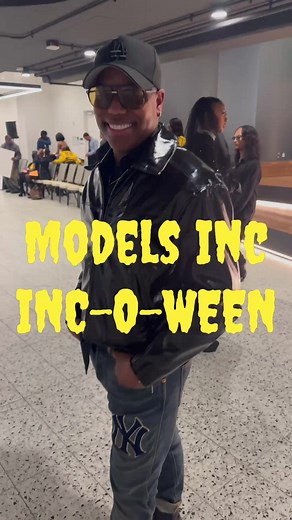 Experiencia increíble en el Models Inc. INC-O-WEEN Ball