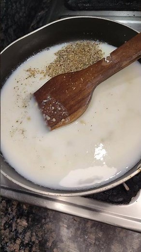 How to Make Creamy Pasta at Home 🍝 (Easy Alfredo Recipe)