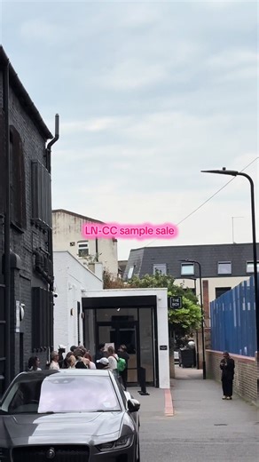 Italian-Inspired LN-CC Sample Sale in London