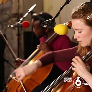 Acclaimed composer and producer Anna Meredith performing live. | BBC Radio 6 Music