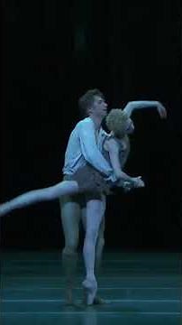 Manon – Act III bedroom Pas de deus (Sarah Lamb and Vadim Muntagirov)