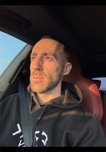 This is what happens before you walk into class. A little chaos. A lot of feeling. Zero choreography #behindthescenes #instructorlife #pov #crankuae #dubai