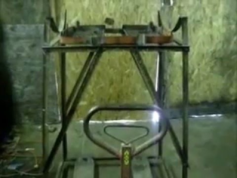 Homemade 3 point hitch tree auger stand