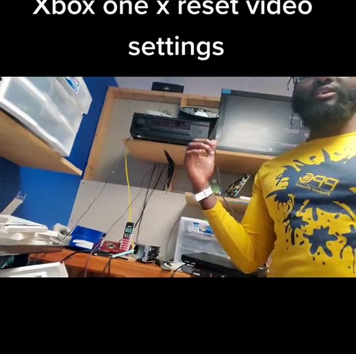 How to Reset Xbox One X Video Resolution | Fix Invalid Format Issue