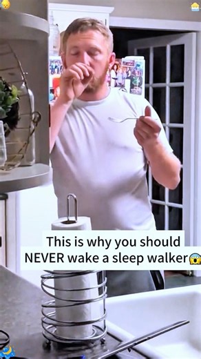 Sleepwalking is terrifying 😫😩😱#fyp#usa#sleepwalking #scared#family